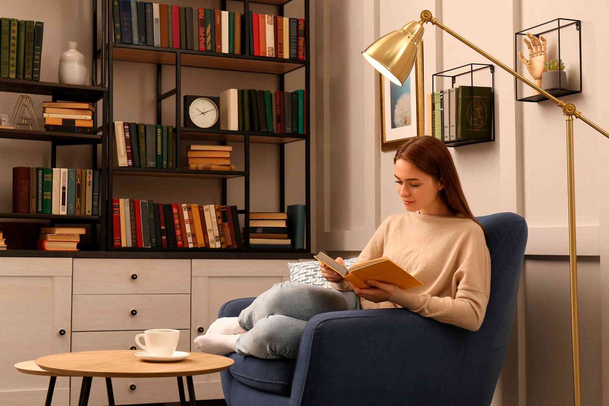 Haz de tu departamento un refugio de lectura con una biblioteca